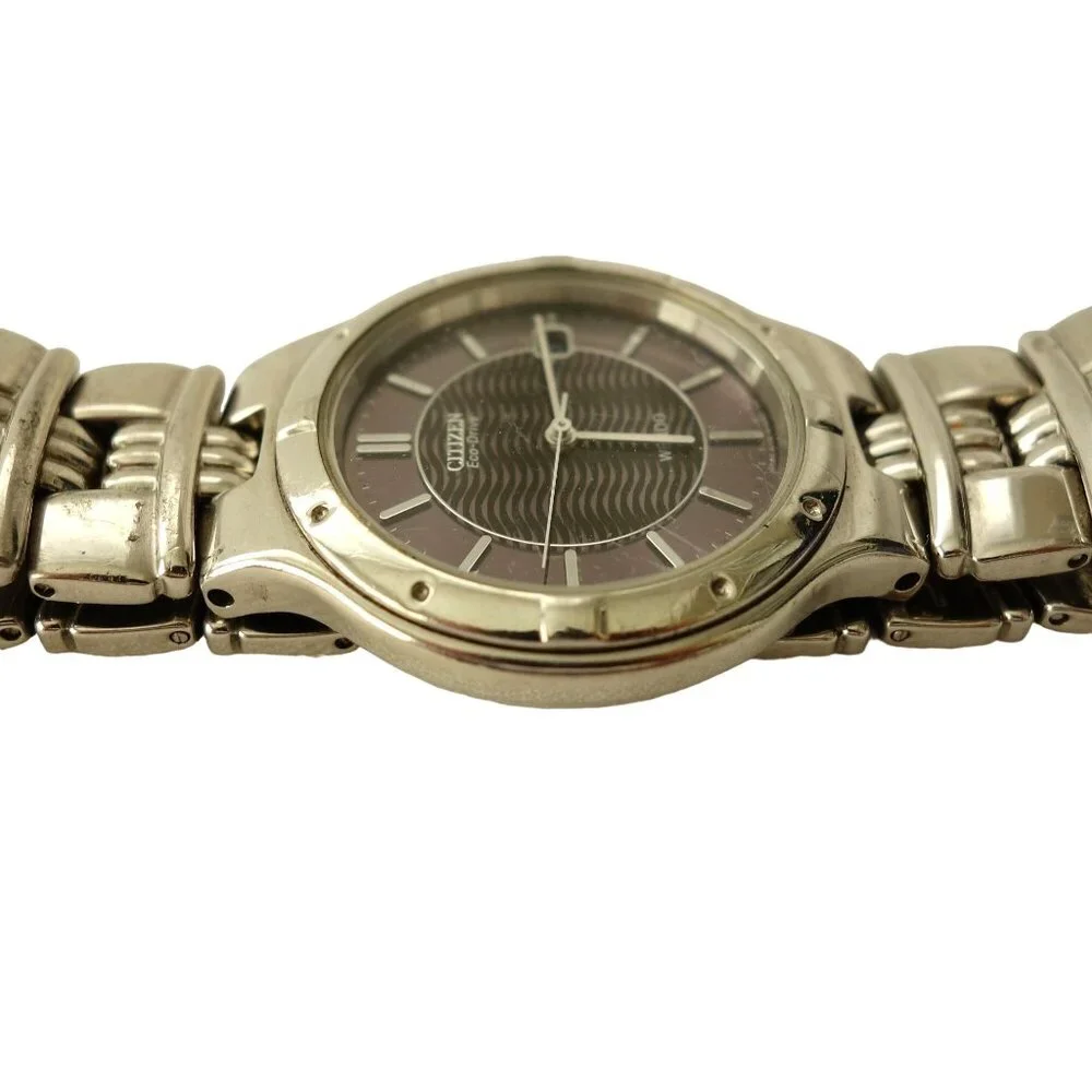 Citizen Eco-Drive Women's Stainless Steel Watch Water Resistant Works Great‎